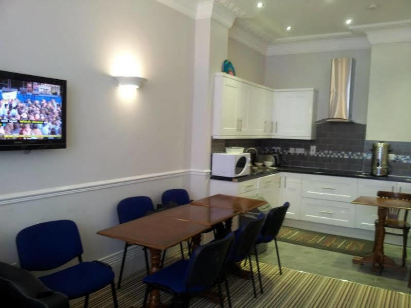 Comfotel Blu Londres Extérieur photo